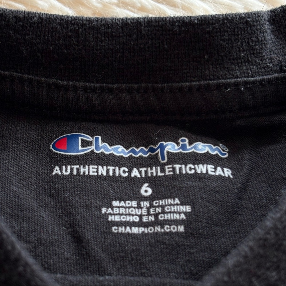 Champion Black Graphic Tee size 6 - Picture 2 of 2